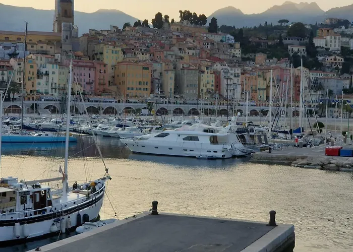 Cocooning Apartment Menton